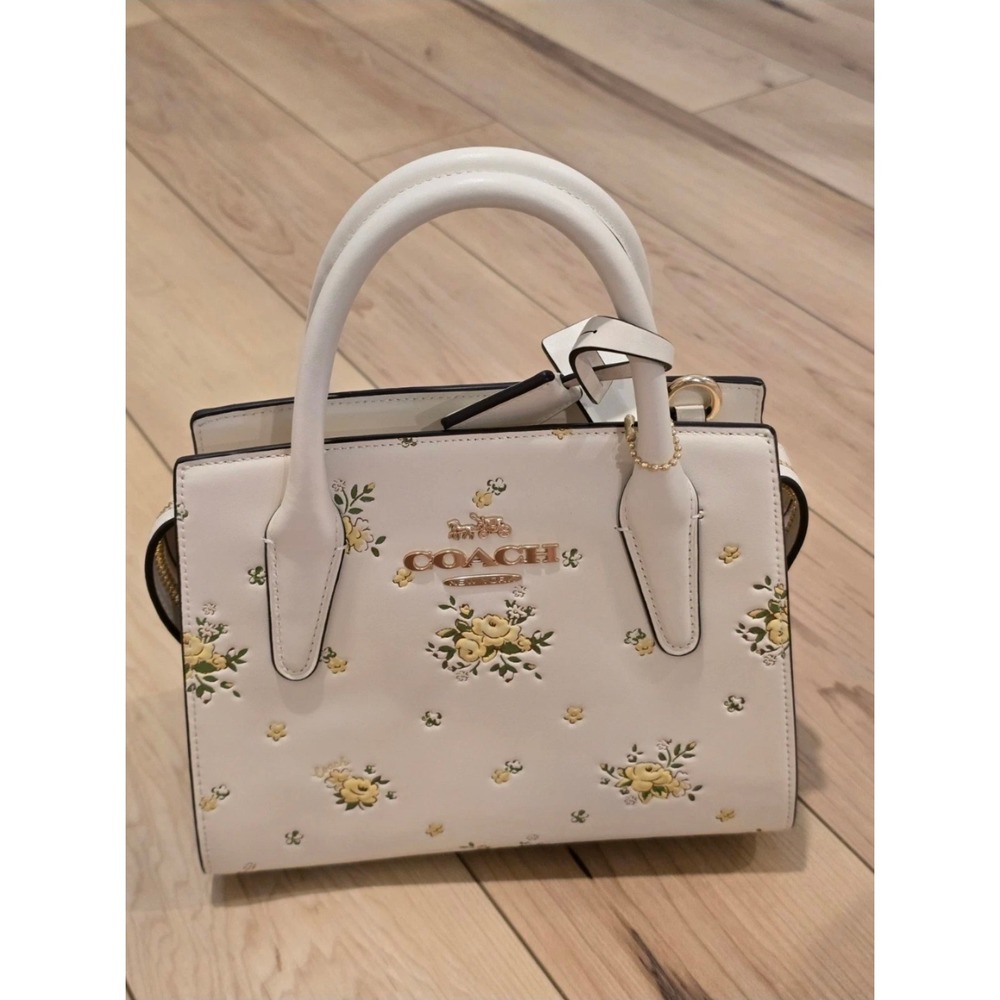 COACH Andrea Carryall Bag With Floral Print CAL46 Gold/Chalk Multi NWT